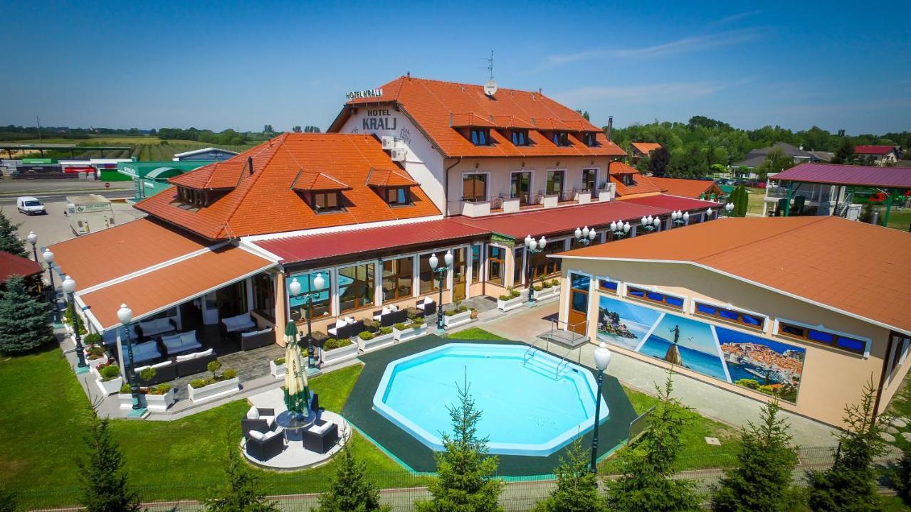 Hostel Green Donji Kraljevoc Екстер'єр фото